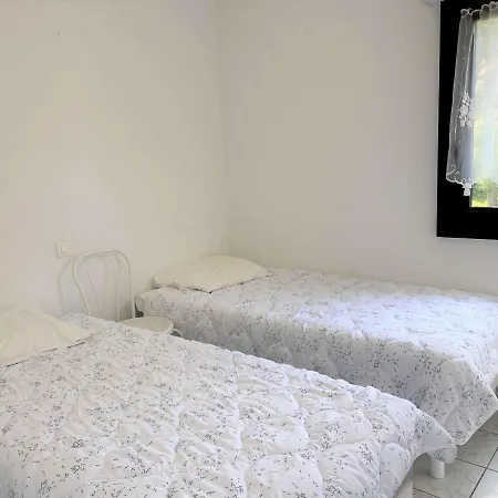 Familial 3 Pieces, Piscine, Terrasse Et Parking Prive - Cap D'agde - Fr-1-249-368 Apartment *