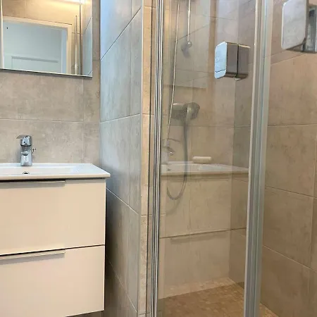 Familial 3 Pieces, Piscine, Terrasse Et Parking Prive - Cap D'agde - Fr-1-249-368